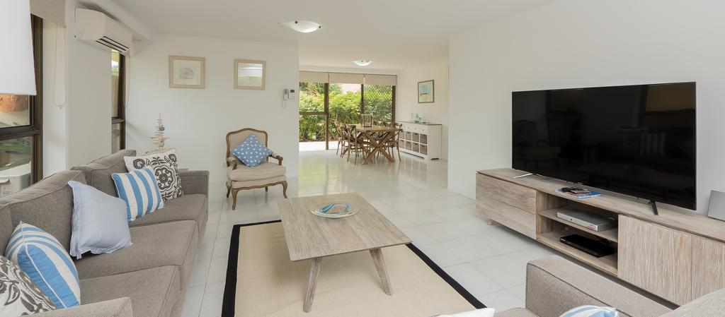 Norfolk Luxury Beachfront Aparthotel Gold Coast